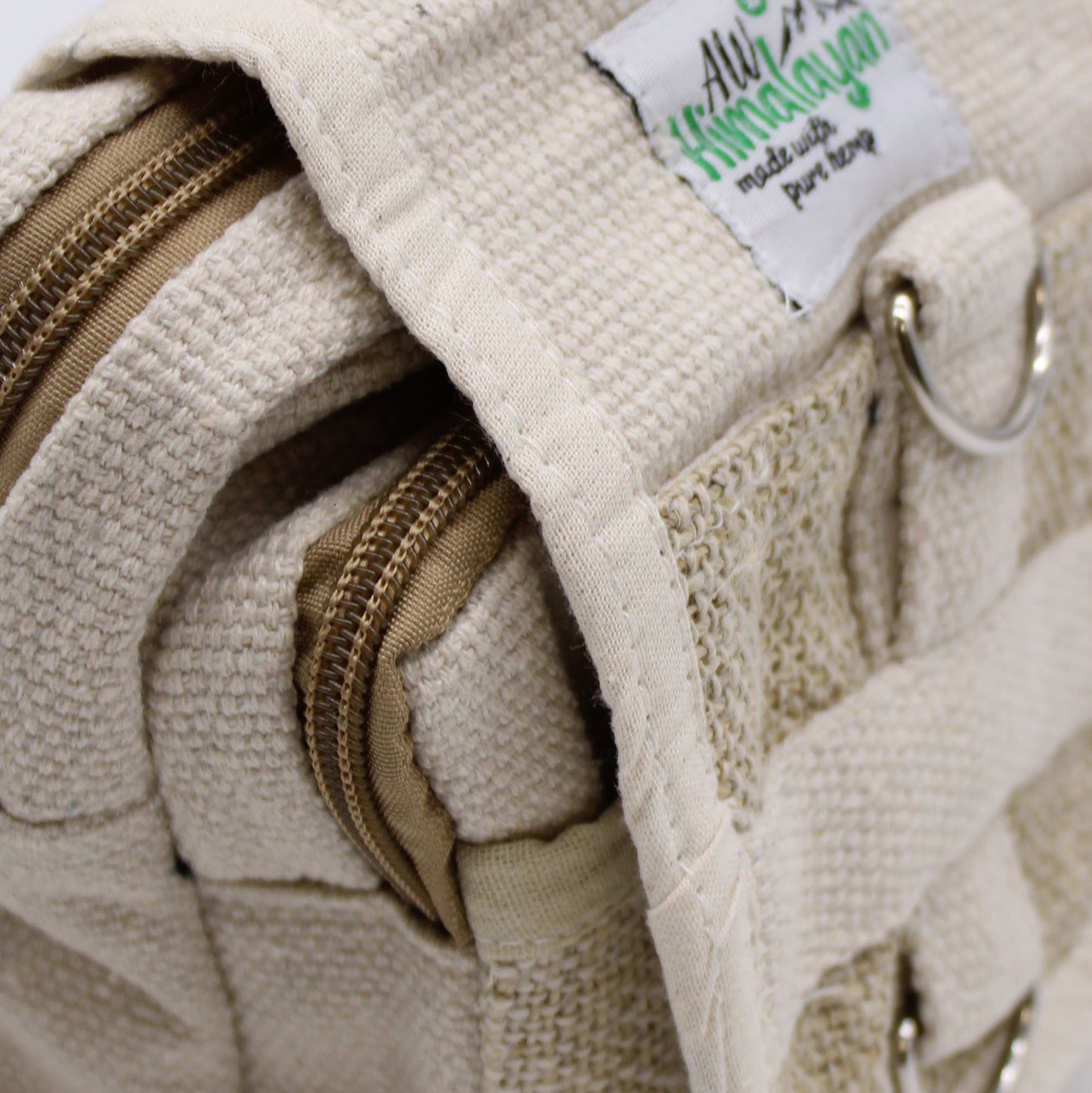 Body-Cross travel bag made of natural hemp and cotton